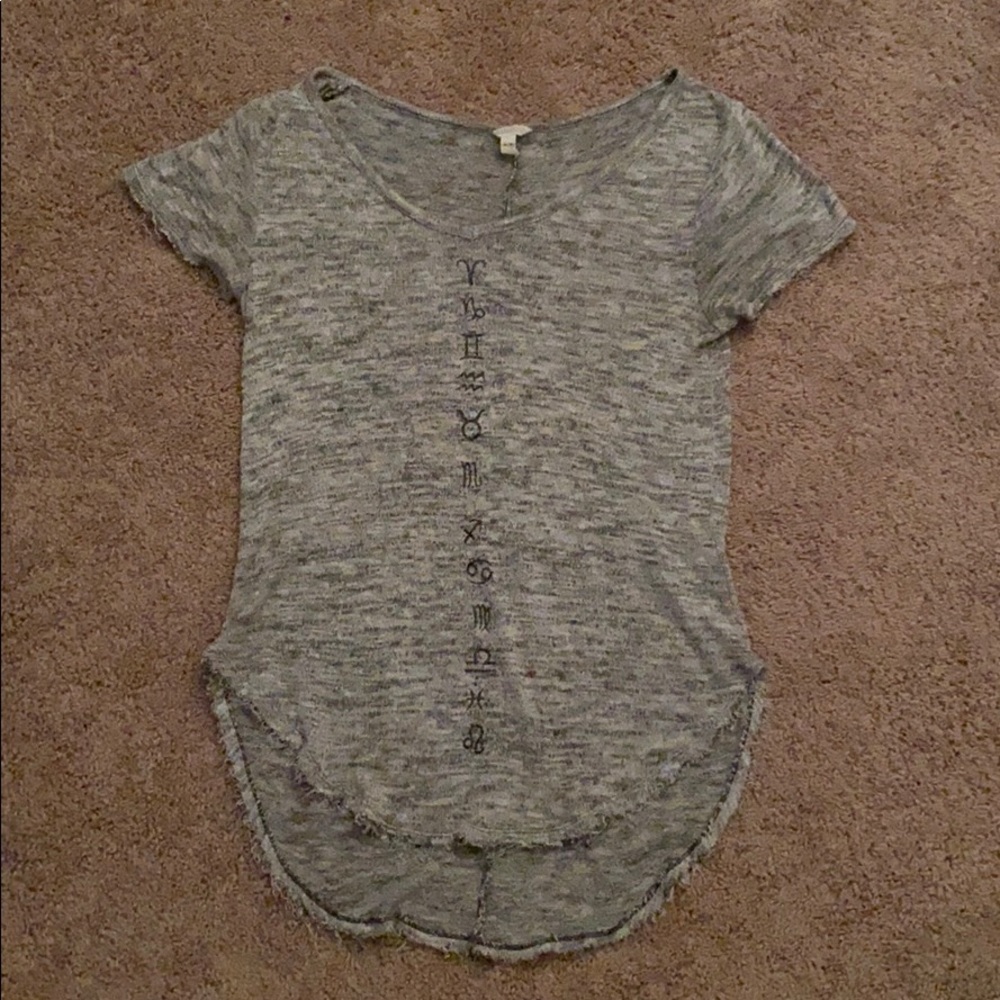 Short sleeve shirt